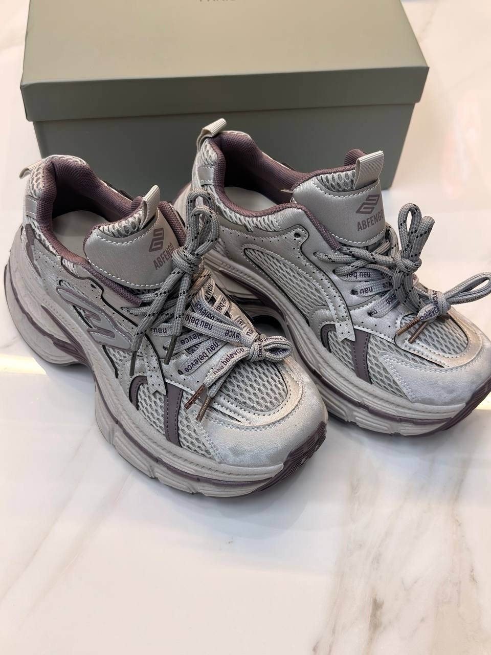 кроссовки женские balenciaga,кроссовки balenciaga balenciaga кроссовки,balenciaga кроссовки,женские кроссовки balenciaga track a133933 чёрные,спортивные кроссовки balenciaga