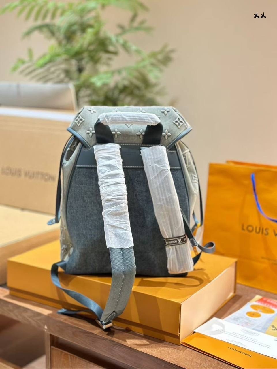 louis vuitton рюкзак louis vuitton,рюкзак женский louis vuitton,рюкзак louis vuitton,louis vuitton рюкзак джинсовый,сумка - рюкзак louis vuitton denim