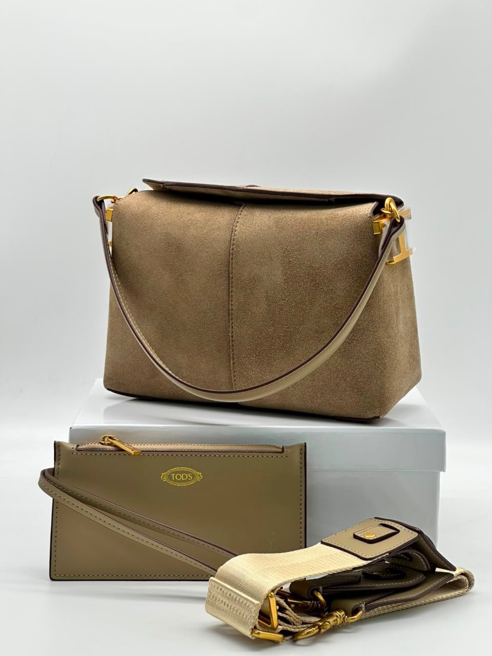 fendi сумка,сумка замшевая,замшевая сумка fendi,сумки,замшевая сумка fendi женская