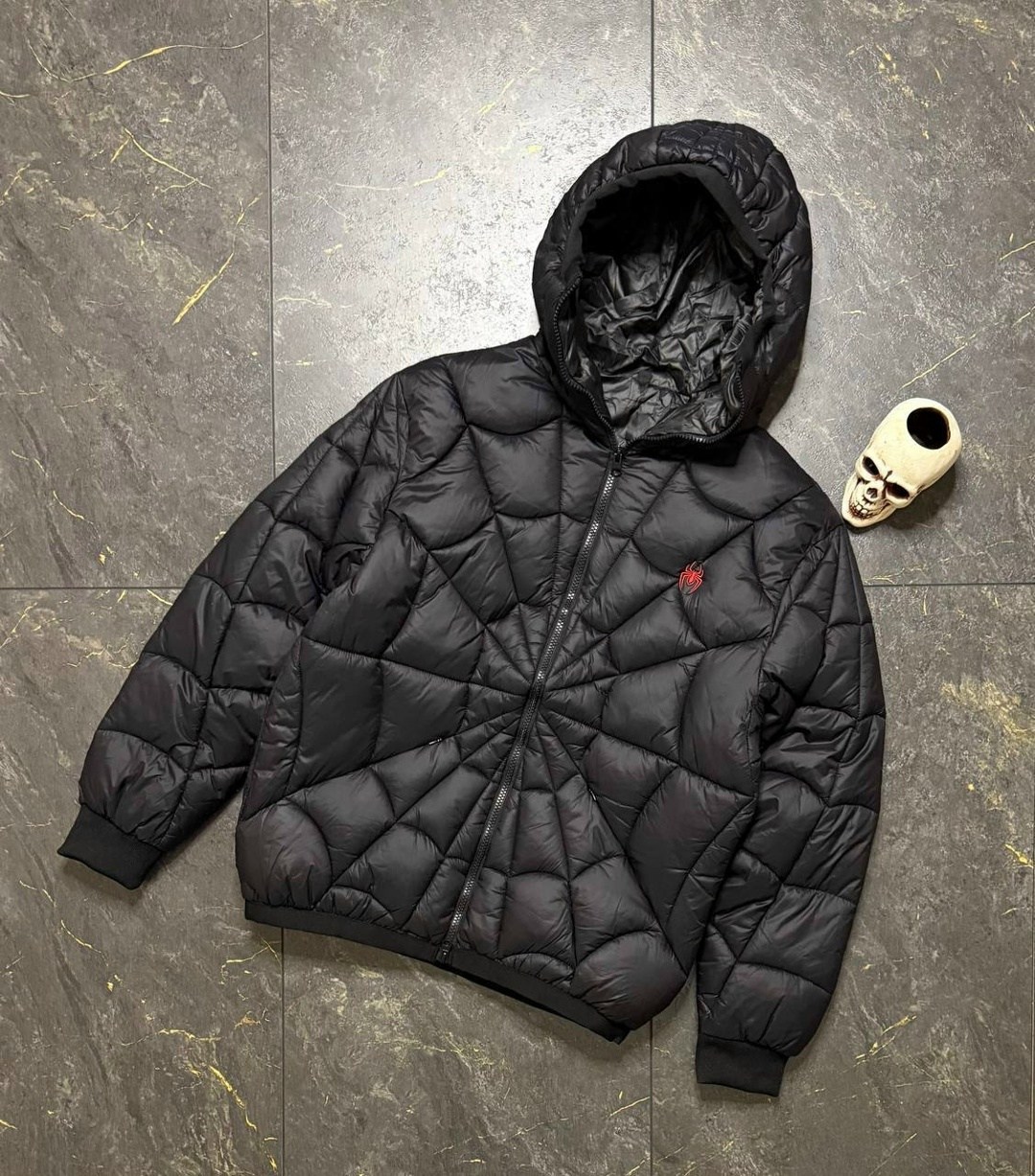 пуховик moncler spider,мужской короткий пуховик с рисунком паутины,пуховики монклер,moncler spider puffer jacket,куртка монклер