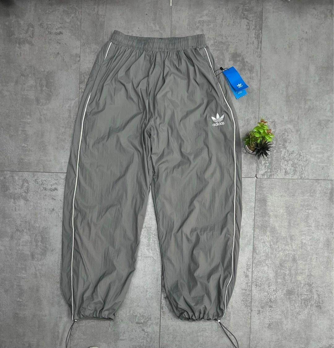 спортивные штаны adidas,мужские спортивные штаны adidas,спортивные брюки adidas,брюки джоггеры adidas,брюки мужские adidas