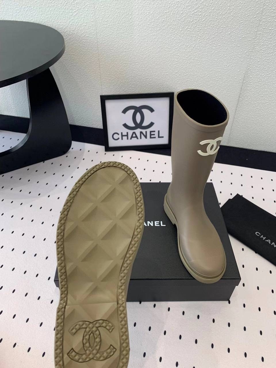 сапоги chanel,резиновые сапоги chanel,женские резиновые сапоги chanel,сапоги шанель,резиновые сапоги шанель