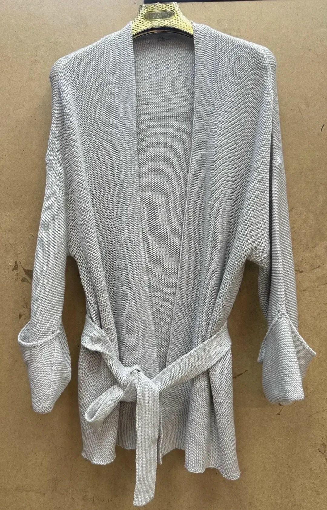 женский вязаный кардиган с поясом,кардиган,вязаные кардиганы,kiton кашемировый кардиган с поясом серый,женский вязаный кардиган