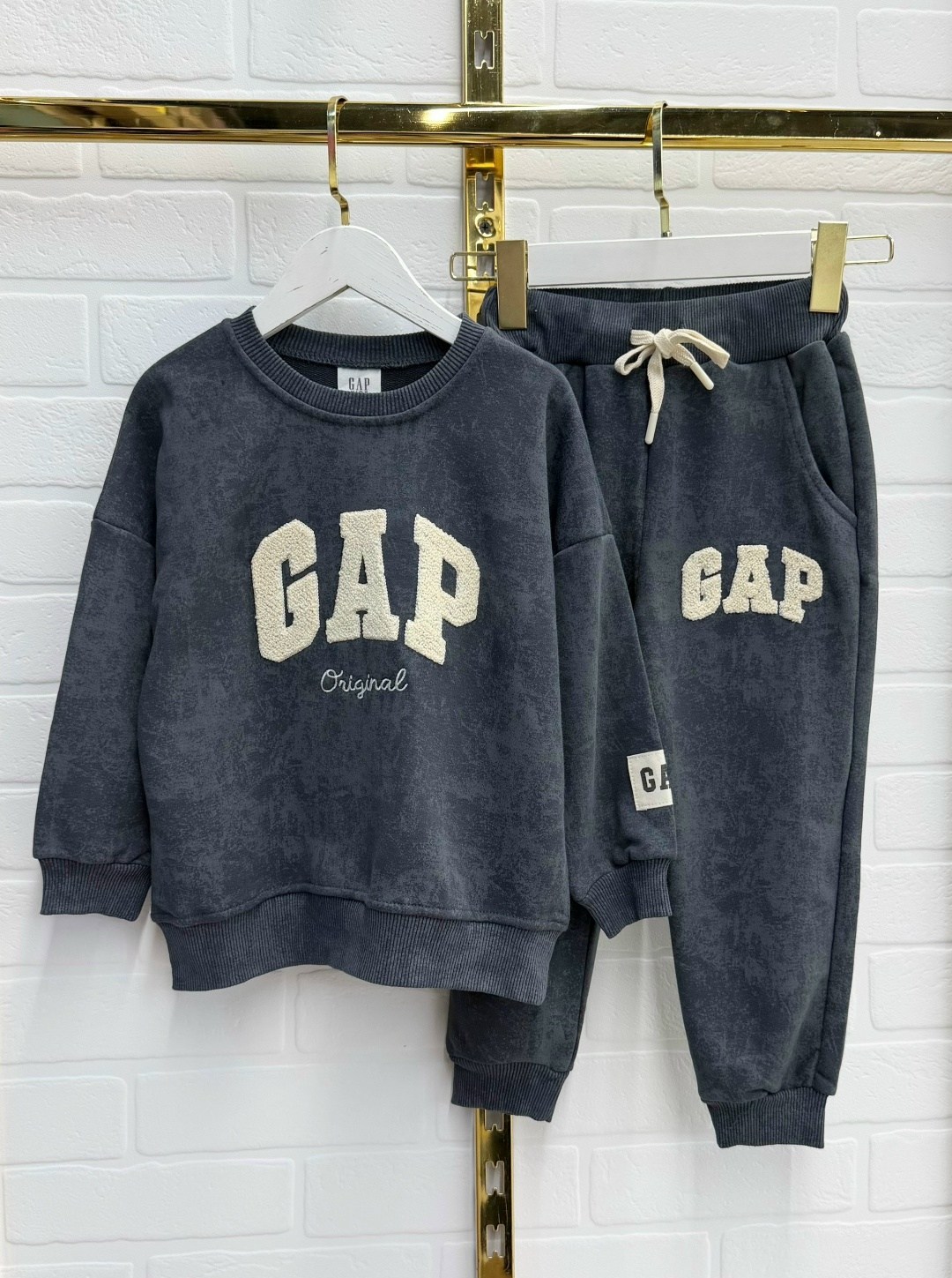 спортивный костюм gap,костюм gap,стильные костюмы,костюм детский,спортивный костюм для мальчиков gap