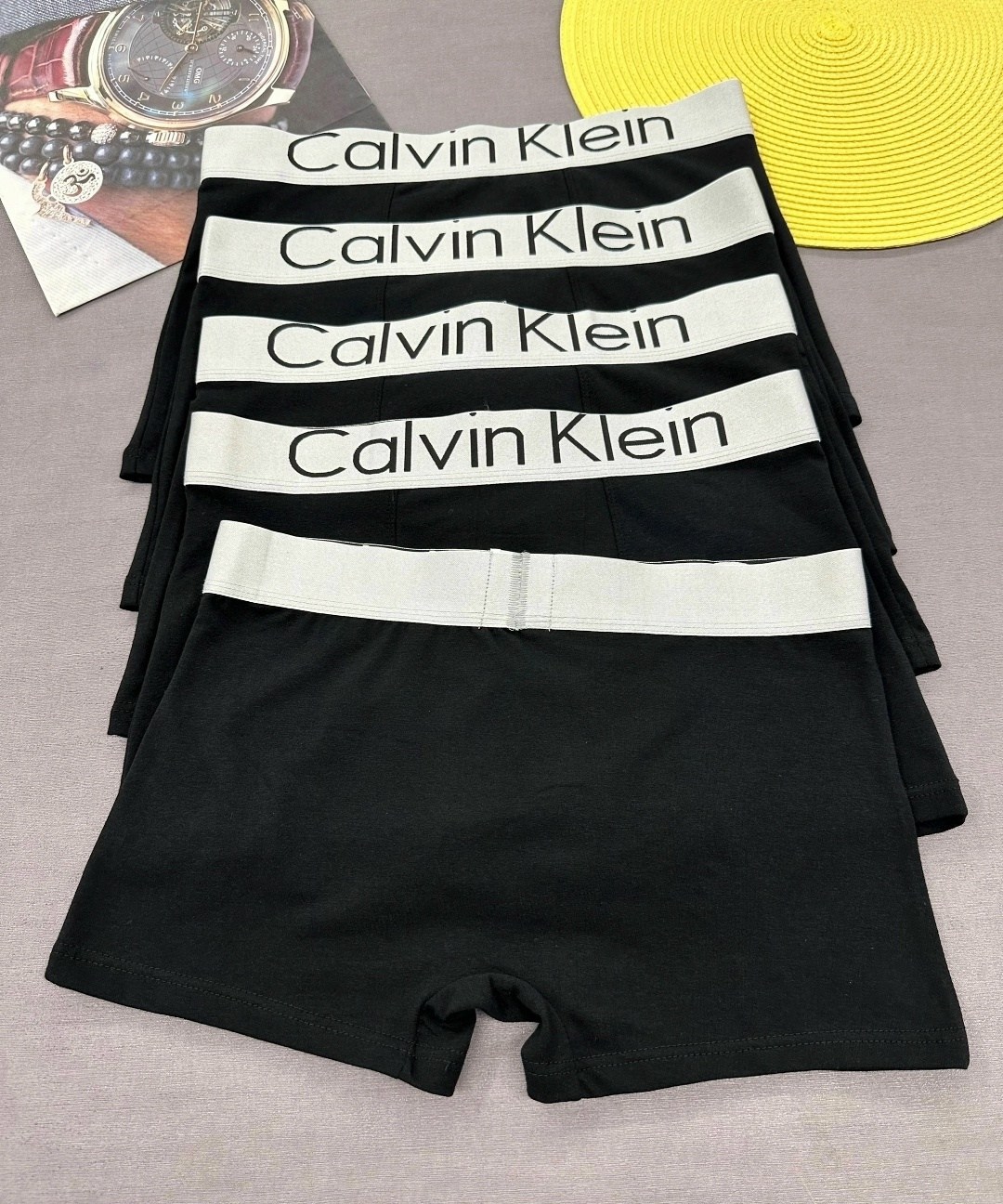 трусы кельвин кляйн набор,мужские трусы calvin klein,комплект мужских трусов calvin klein underwear,набор мужских трусов,набор мужских трусов calvin klein