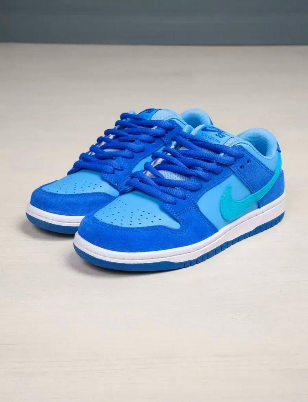 nike sb dunk low blue raspberry,кроссовки nike sb dunk low blue raspberry,кроссовки nike sb dunk low,nike sb dunk low blue,кроссовки