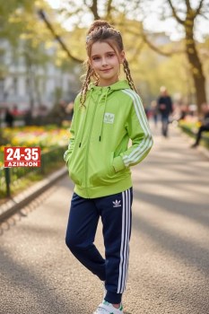Костюм