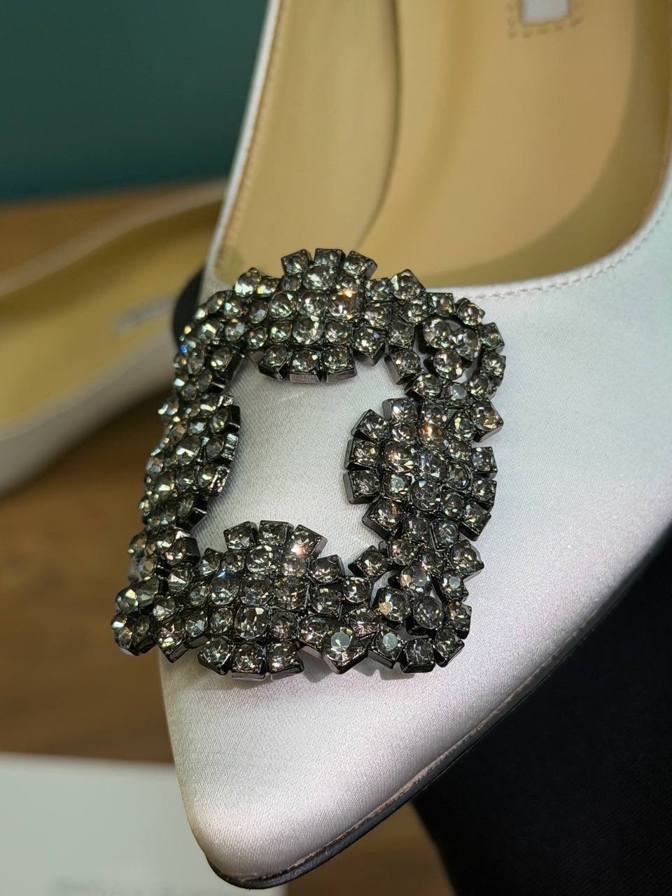 туфли manolo blahnik,туфли маноло бланик,туфли manolo blahnik hangisi,туфли маноло бланик белые,маноло бланик белые