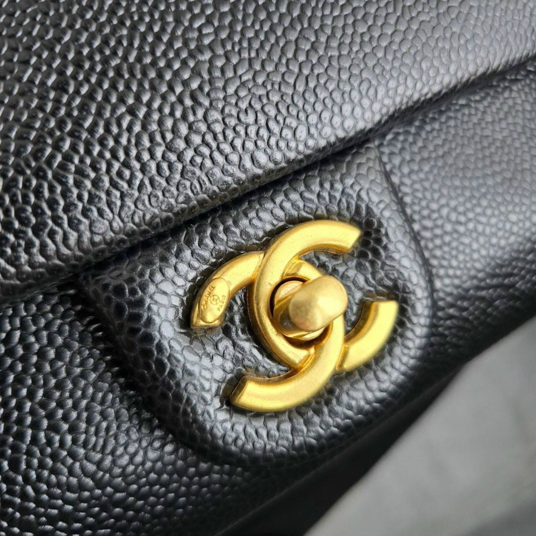 сумка chanel,сумка женская chanel,сумки шанель,chanel classic flap bag,сумочка шанель