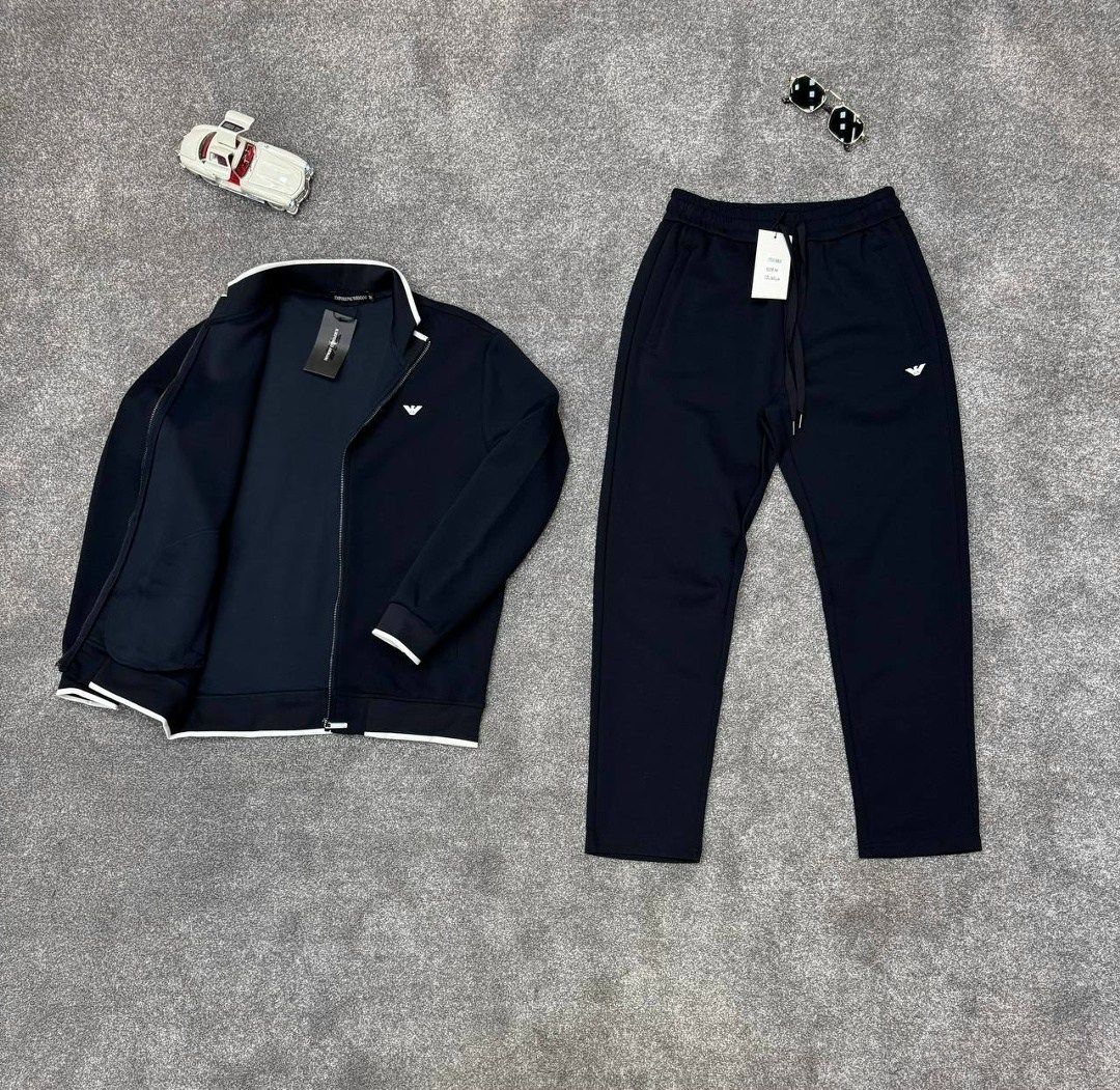 спортивный костюм prada,мужской спортивный костюм armani,armani спортивный костюм,спортивный костюм мужской,спортивный костюм