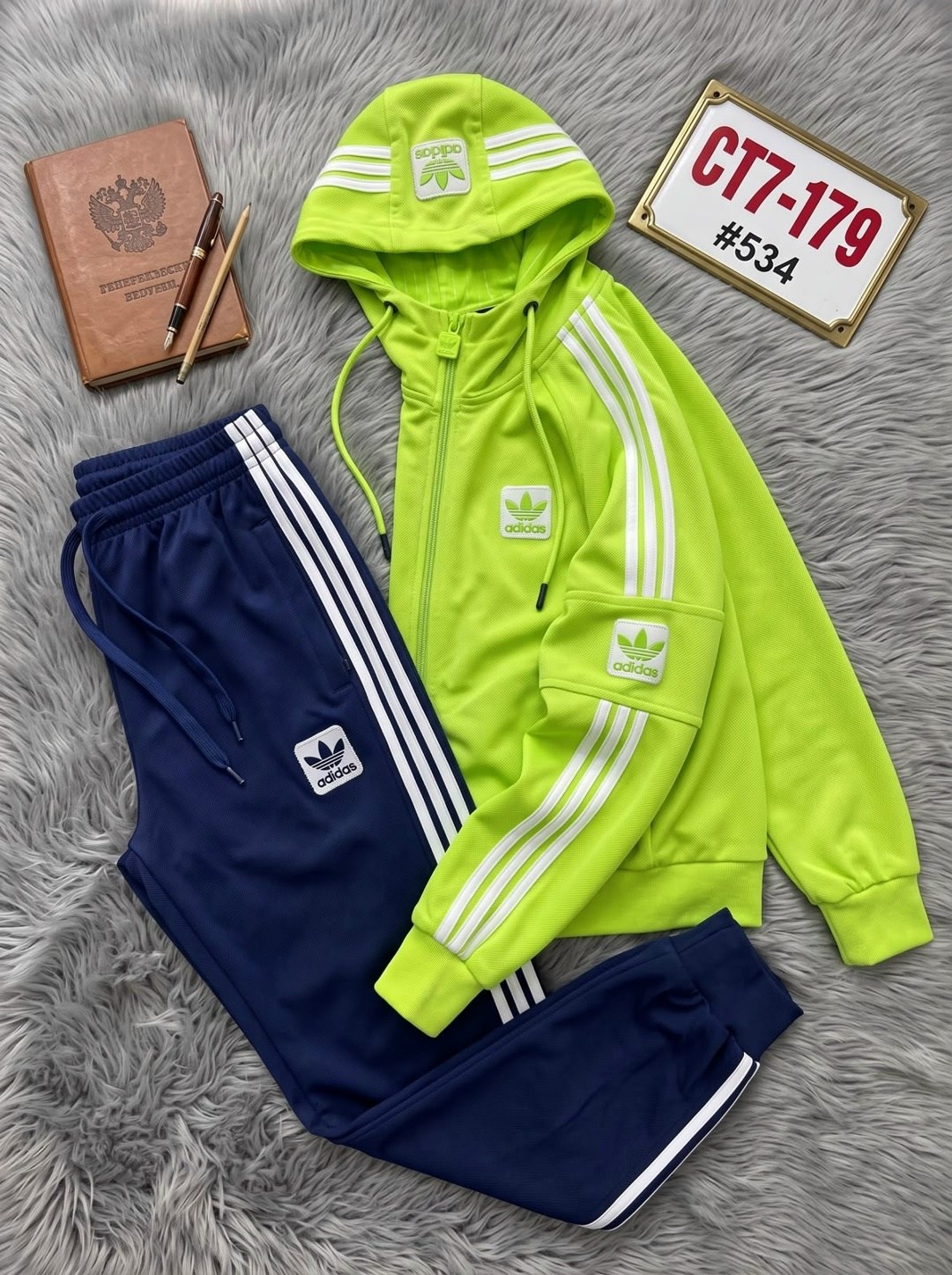 спортивный костюм адидас,костюм спортивный adidas,спортивный костюм мужской adidas,спортивные костюмы адидас мужские,костюм адидас
