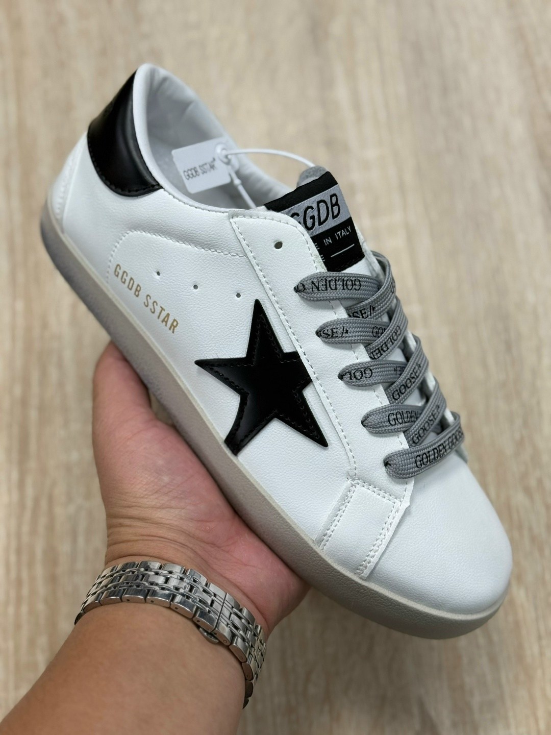golden goose кеды hi star на платформе черный,кеды golden goose,кроссовки golden goose,кроссовки golden goose superstar black white,golden goose super-star
