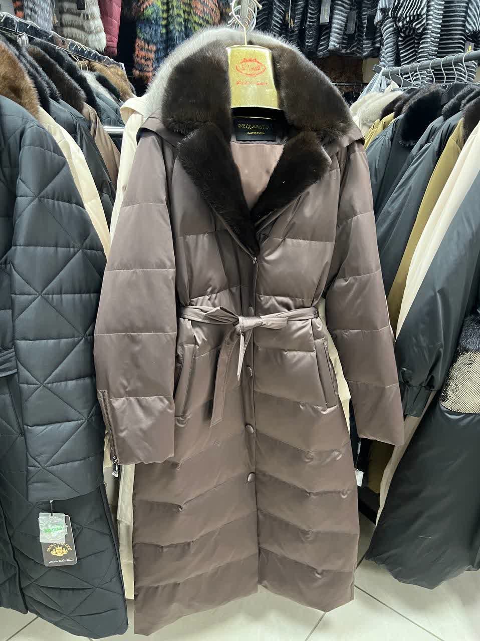 женский пуховик,пуховик,зимний пуховик "billissimo piumino",пуховик maxmara-bogerner 42-56,пуховик caterina leman
