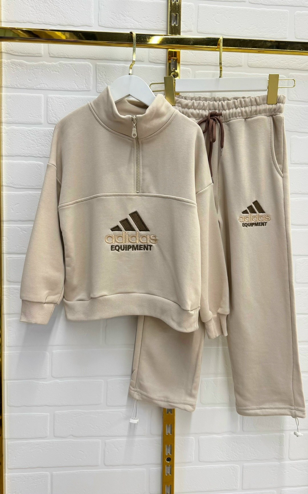 adidas original,детский спортивный костюм adidas,adidas tracksuit,детский спортивный костюм adidas originals,спортивные костюмы для девочек