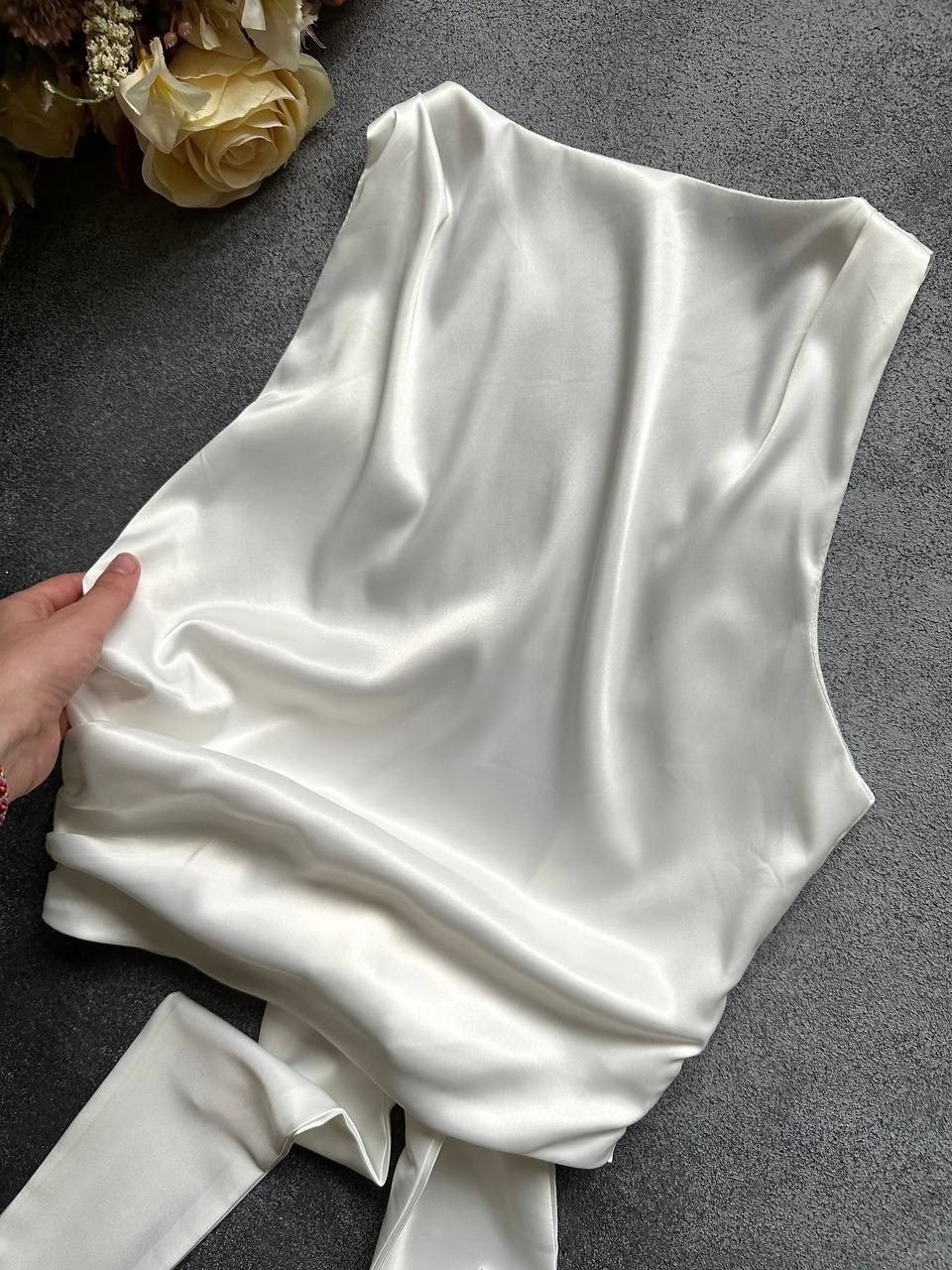 топ атласный zara,атласный топ,атласный топ с открытой спиной,женский топ с открытой спиной,женские топы