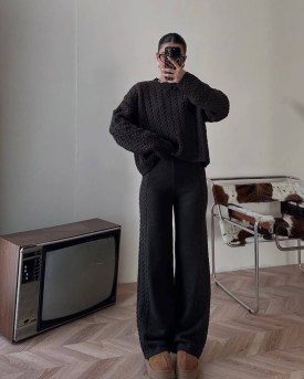 Костюм