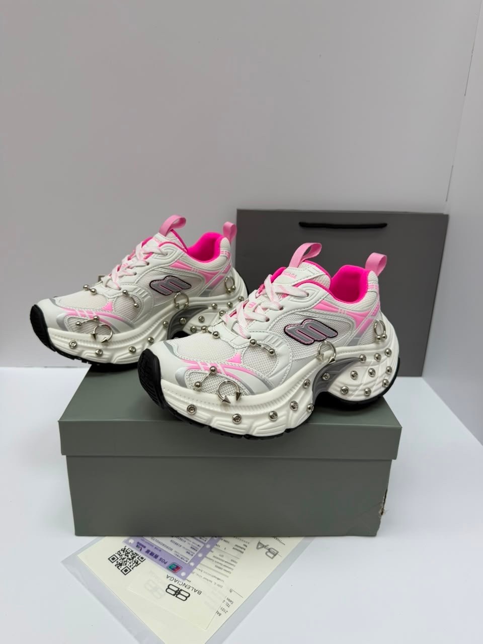 женские кроссовки balenciaga,кроссовки balenciaga,кроссовки,кроссовки balenciaga cargo 785756w2mv premium white-pink,кроссовки женские