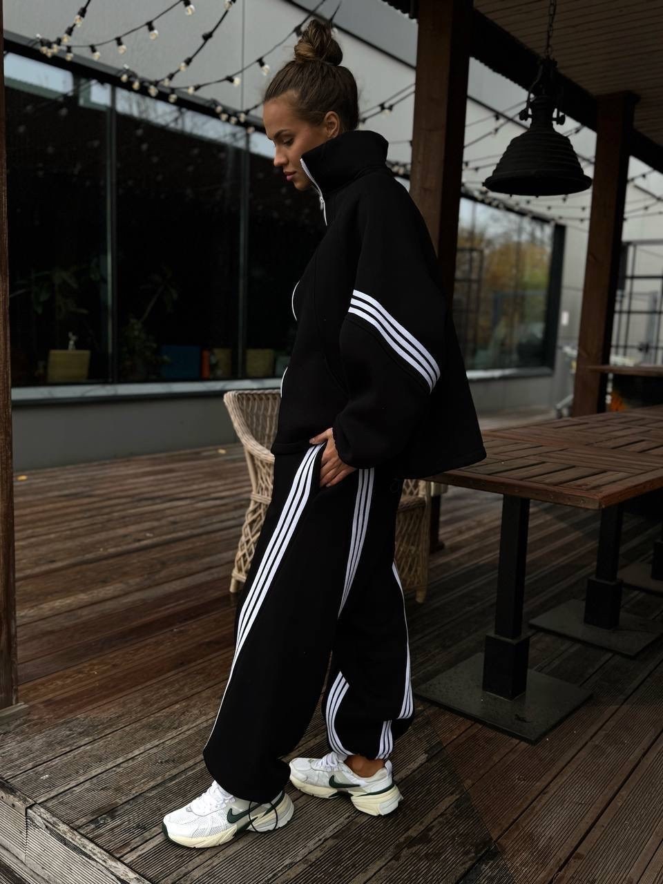 спортивный костюм женский adidas,спортивные костюмы женские,спортивный костюм,спортивные костюмы адидас,костюм с лампасами