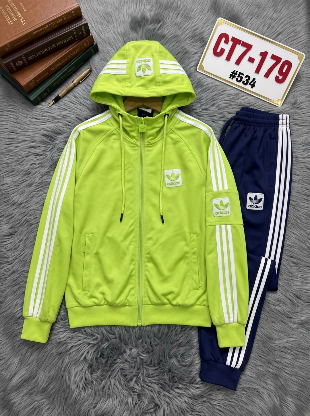 спортивный костюм адидас,костюм спортивный adidas,спортивный костюм мужской adidas,спортивные костюмы адидас мужские,костюм адидас