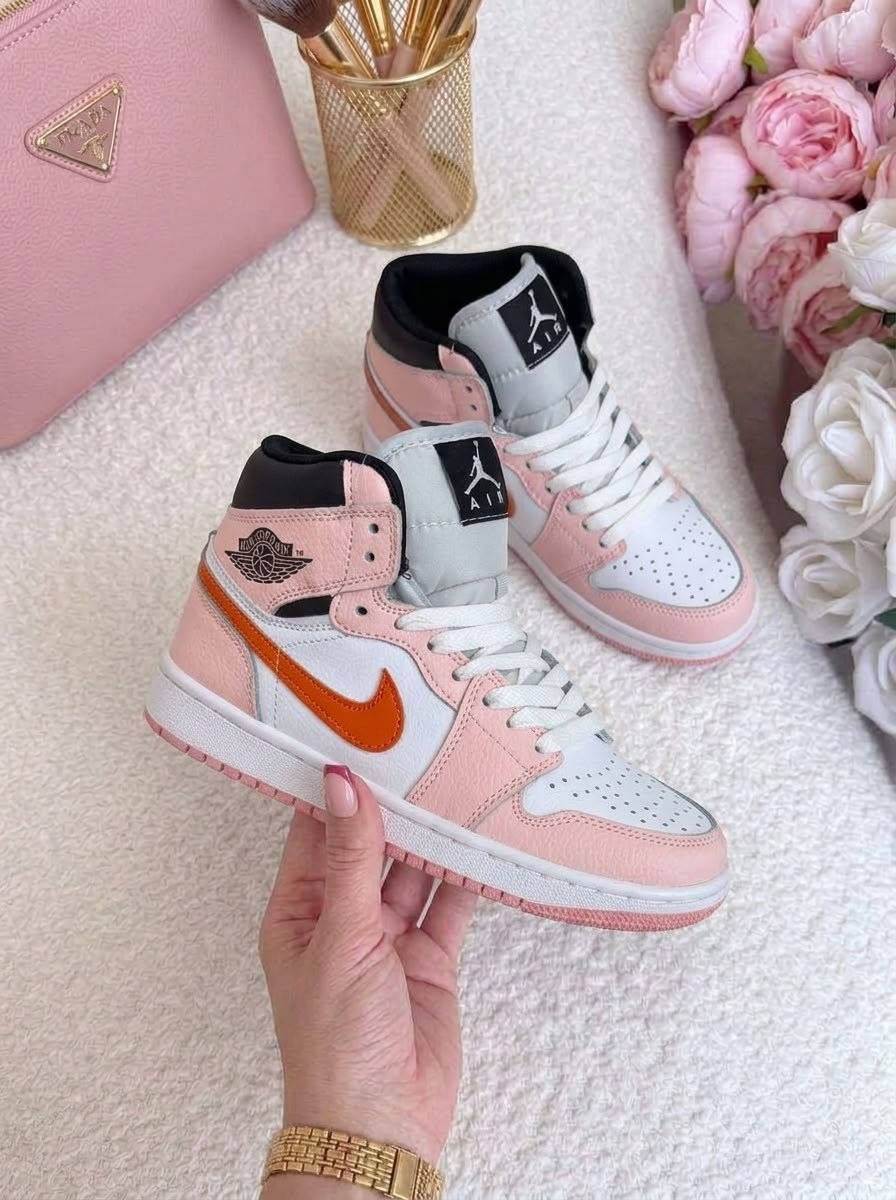 женские кроссовки nike air jordan 1 mid,кроссовки nike air jordan 1 retro high,nike air jordan 1 retro high,air jordan 1 retro high og university blue,кроссовки nike air jordan 1 retro high og
