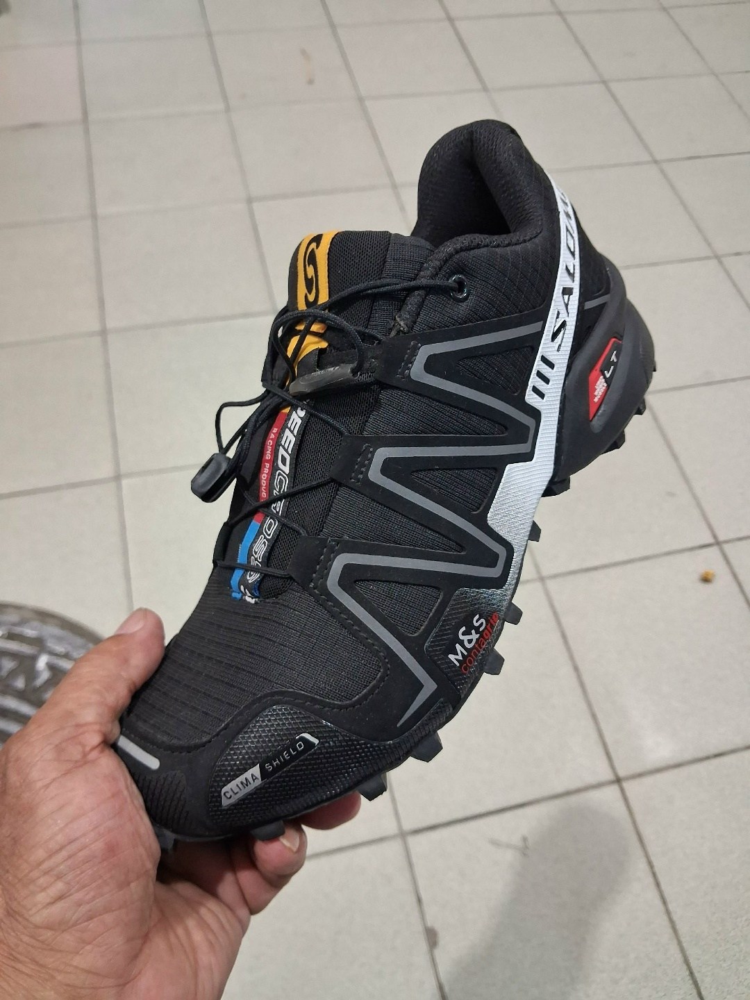 кроссовки salomon speedcross,кроссовки salomon speedcross 3,кроссовки salomon,мужские кроссовки salomon,зимние кроссовки salomon speedcross 3