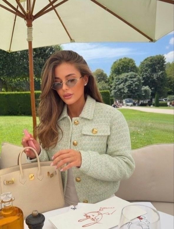 твидовый жакет valentino,стеганая куртка,куртка женская,куртка,куртка короткая