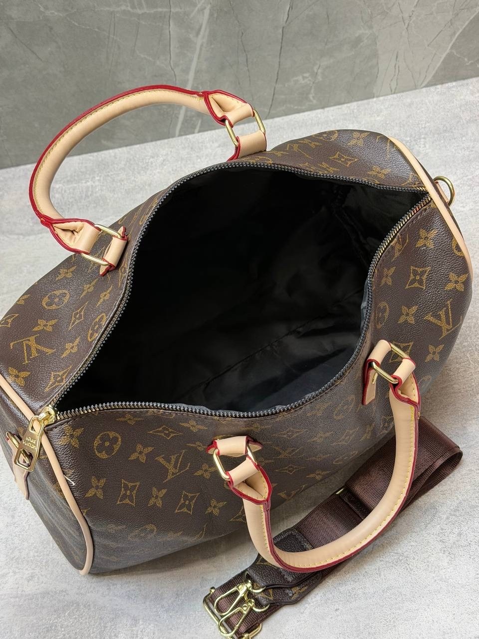 сумка louis vuitton,сумки луи виттон,louis vuitton speedy,сумка бочонок луи виттон,louis vuitton женская сумка