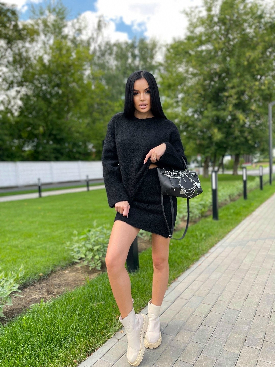 модная ,костюм женский двойка с юбкой,платье вязаное, ,вязаное платье туника