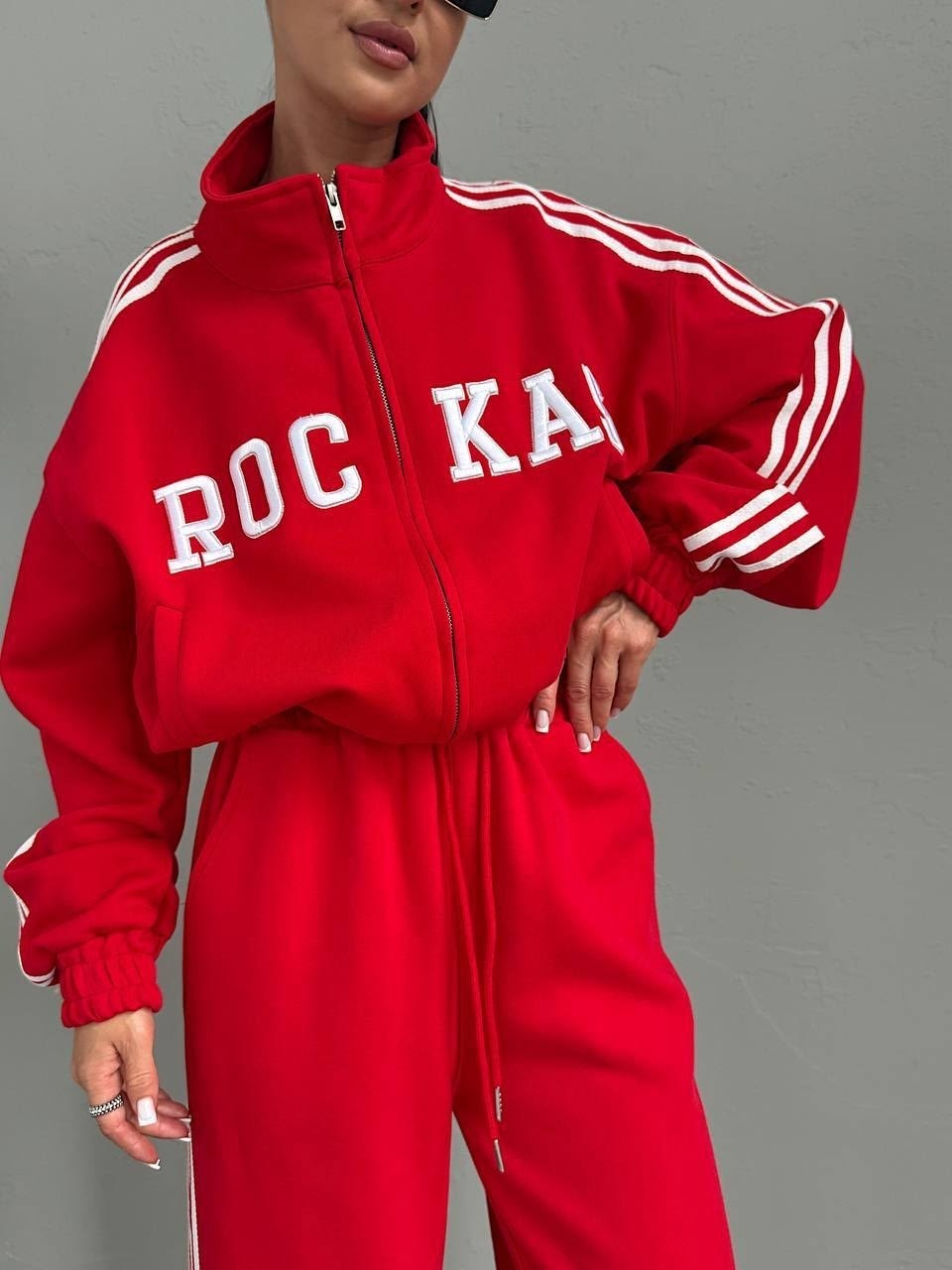 спортивный костюм женский,спортивный костюм,стильные костюмы,костюм спортивный стильный,костюм спорт