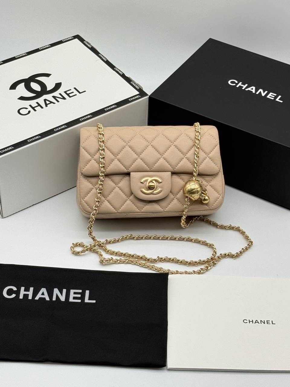 chanel сумка,сумка женская chanel,сумка шанель,синяя сумка chanel 2.55 шанель клатч на ремне кожа,chanel клатч