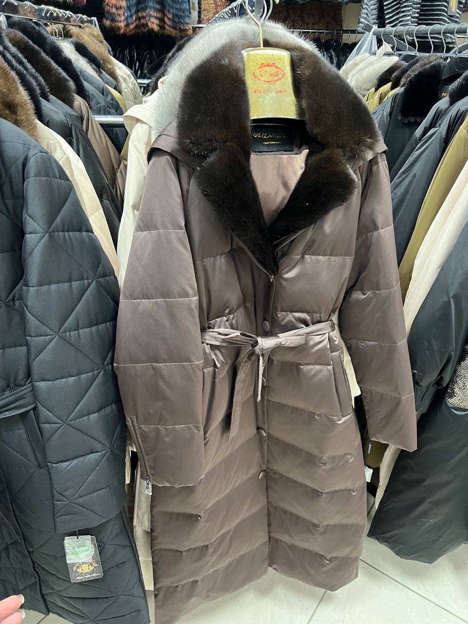 женский пуховик,пуховик,зимний пуховик "billissimo piumino",пуховик maxmara-bogerner 42-56,пуховик caterina leman