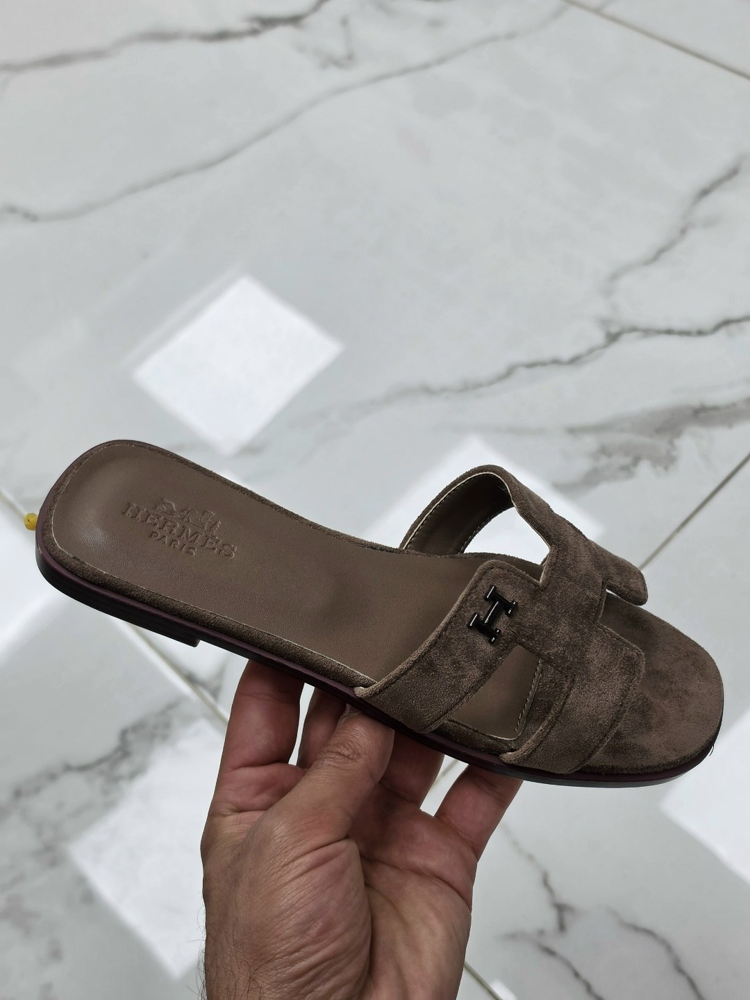 ,шлепанцы женские,шлепанцы hermes,шлепки эрмес коричневые,босоножки шлепанцы