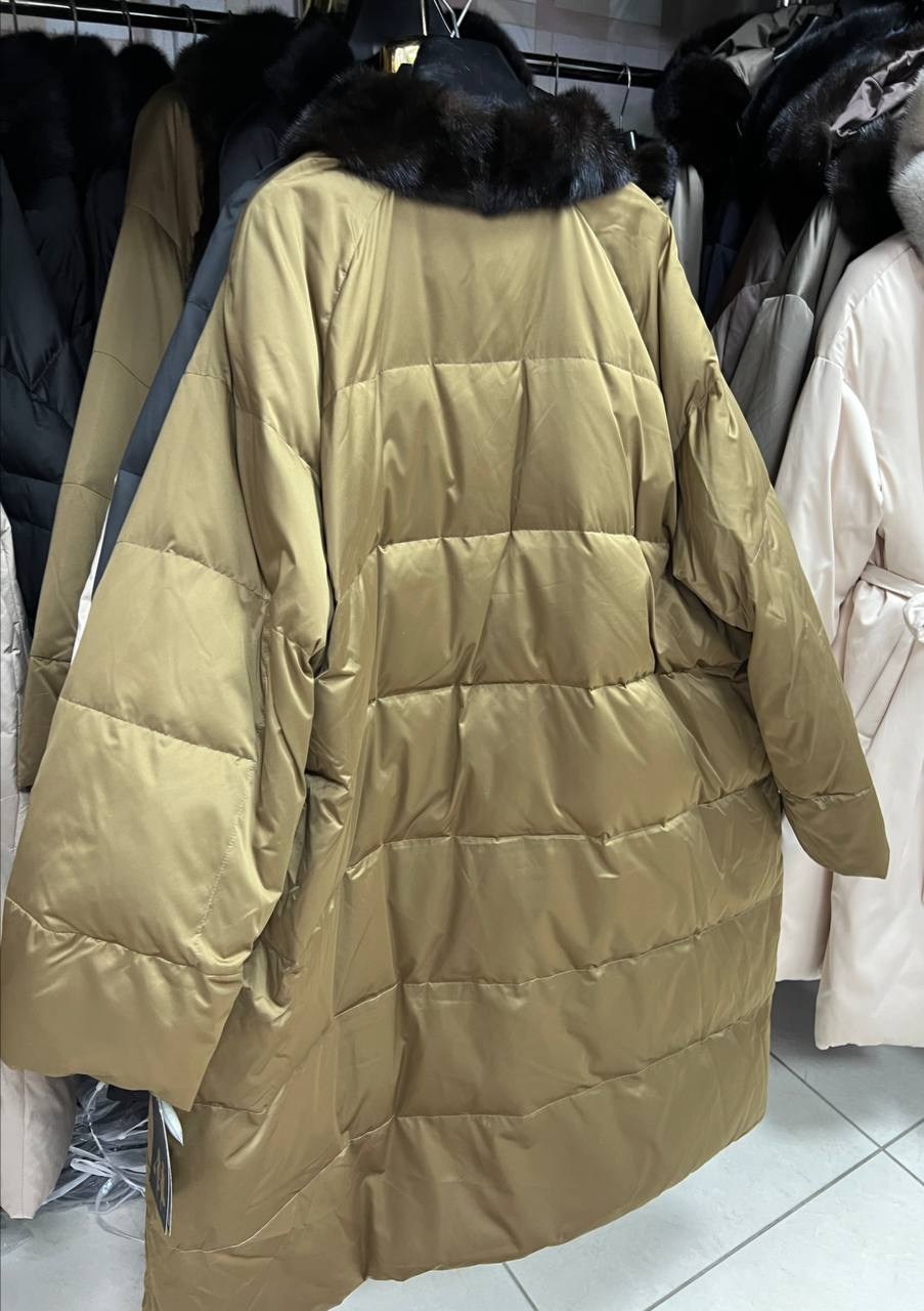 женский пуховик loro piana,куртка зимняя теплая с капюшоном okxana utova brand,женские пуховики,пуховик комбинированный с норкой,куртка пуховик с норкой