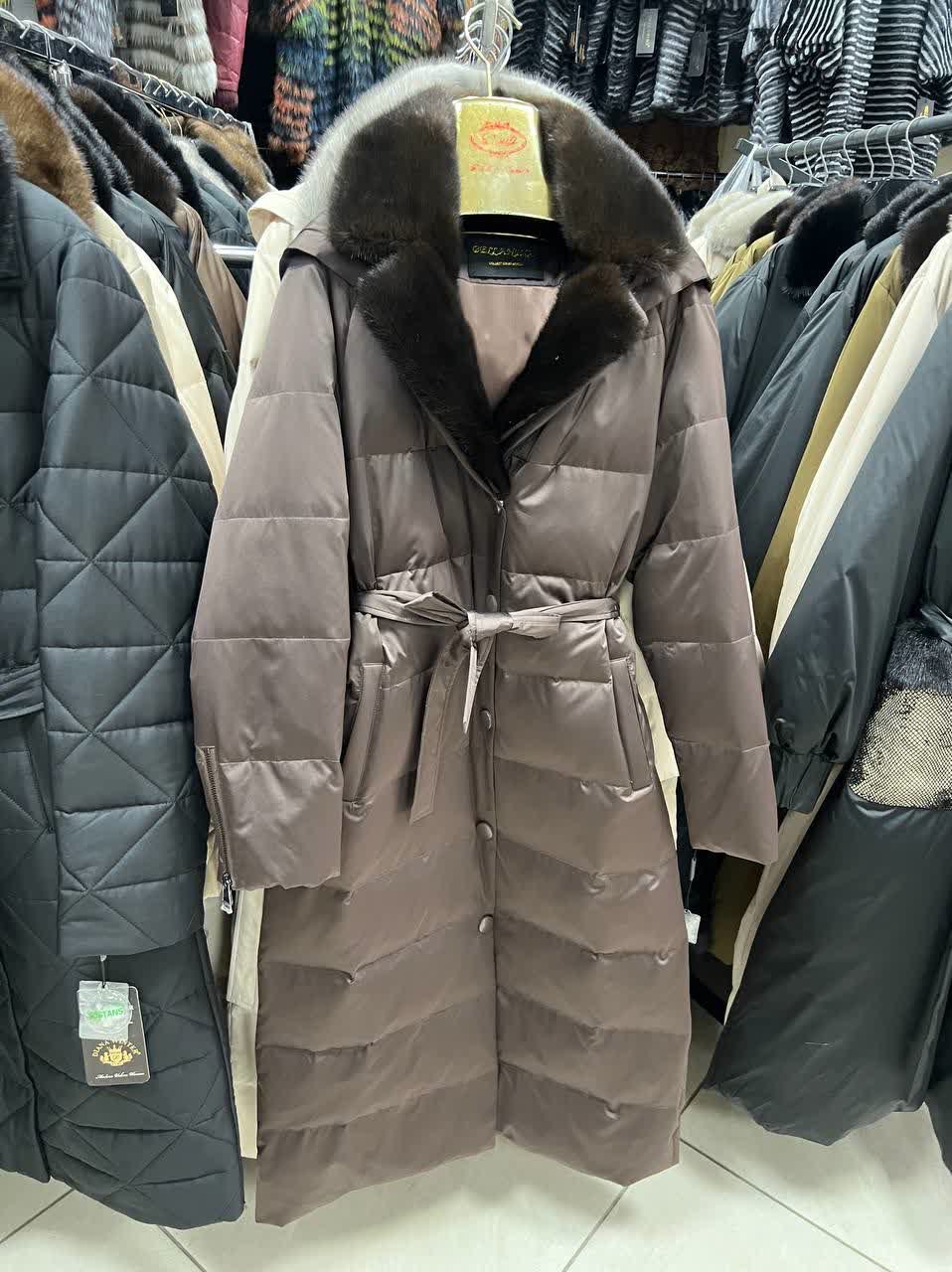 женский пуховик,пуховик,зимний пуховик "billissimo piumino",пуховик maxmara-bogerner 42-56,пуховик caterina leman