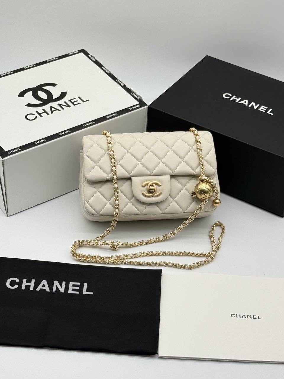chanel сумка,сумка женская chanel,сумка шанель,синяя сумка chanel 2.55 шанель клатч на ремне кожа,chanel клатч