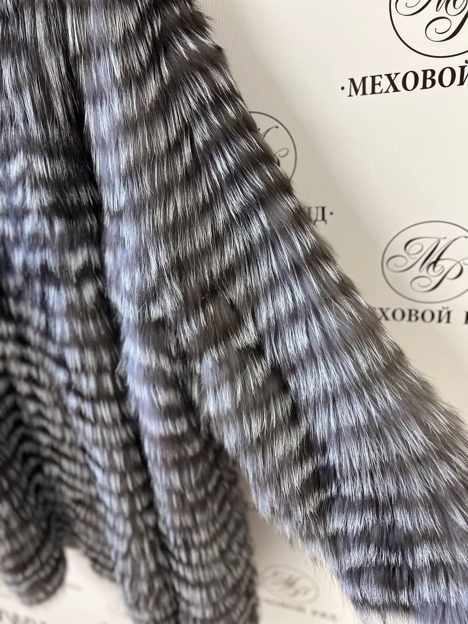 шуба из чернобурки,шуба женская из натурального меха чернобурки,натуральная шуба из чернобурки,пальто из чернобурки,женское пальто из натурального меха чернобурки