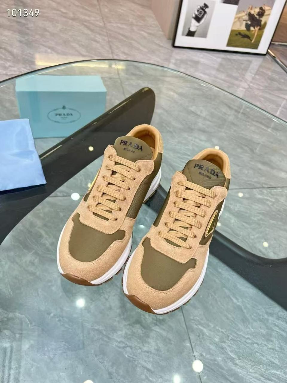 комбинированные кроссовки prada,кроссовки prada,кроссовки prada женские,,комбинированные кроссовки