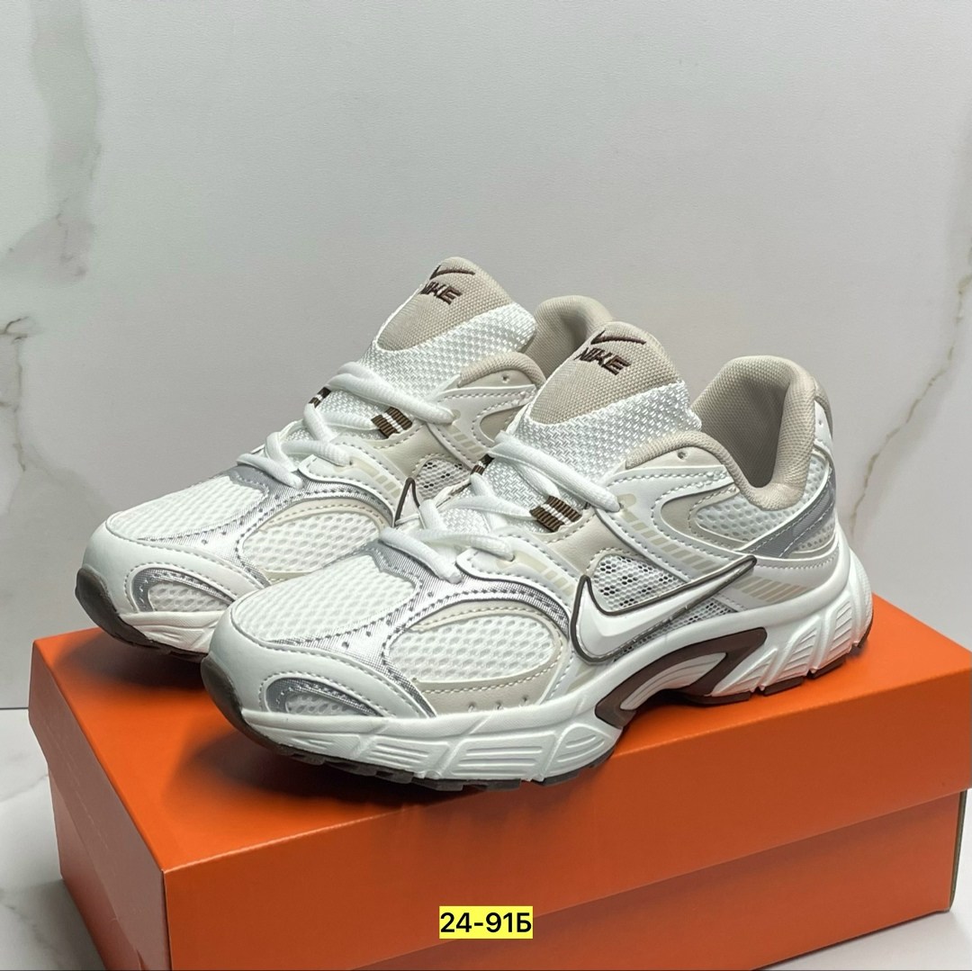 кроссовки nike v 5 rnr,женские кроссовки nike,кроссовки v5 rnr nike,кроссовки nike,женские кроссовки