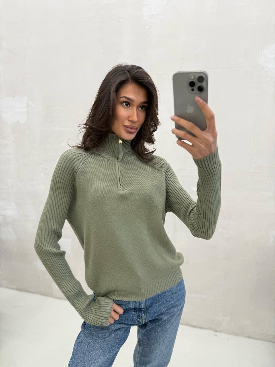 свитер оверсайз с горлом на молнии kk fashion,свитер оверсайз с горлом на молнии теплый вязаный,свитер с горлом на молнии оверсайз,женский джемпер,свитер оверсайз с горлом на молнии от бренда kk fashi