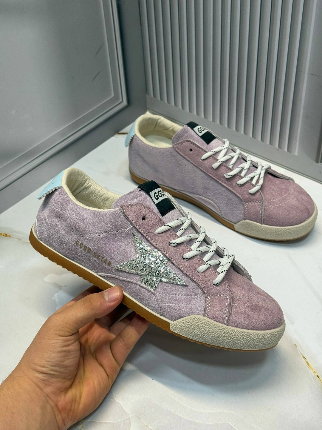 ,кроссовки golden goose, женская,женские кроссовки,спортивная