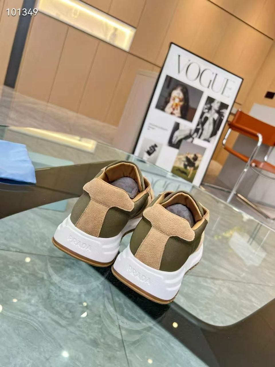 комбинированные кроссовки prada,кроссовки prada,кроссовки prada женские,,комбинированные кроссовки