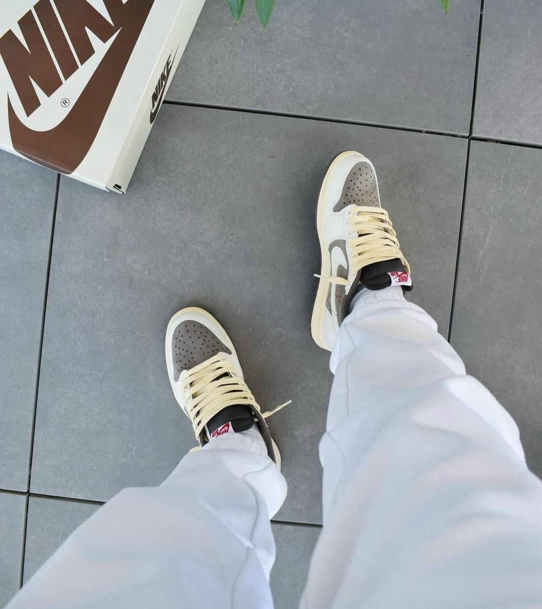 кроссовки nike air jordan 1 low travis scott,nike air jordan 1 low travis scott reverse mocha,nike air jordan 1 low travis scott,кроссовки nike air jordan 1 low x travis scott,кроссовки nike air jorda