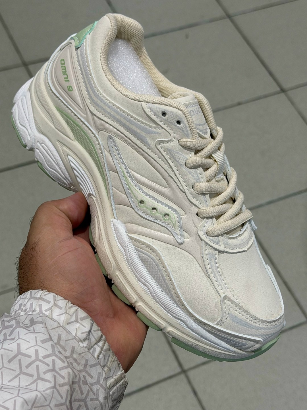 кроссовки saucony,кроссовки,кроссовки saucony progrid omni 9,saucony progrid omni 9,спортивная