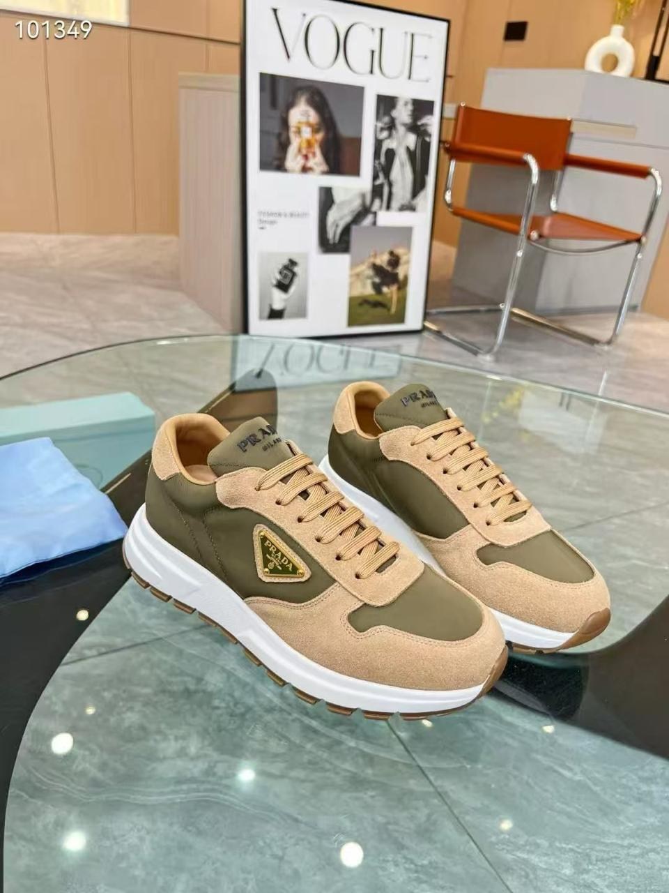 комбинированные кроссовки prada,кроссовки prada,кроссовки prada женские,,комбинированные кроссовки