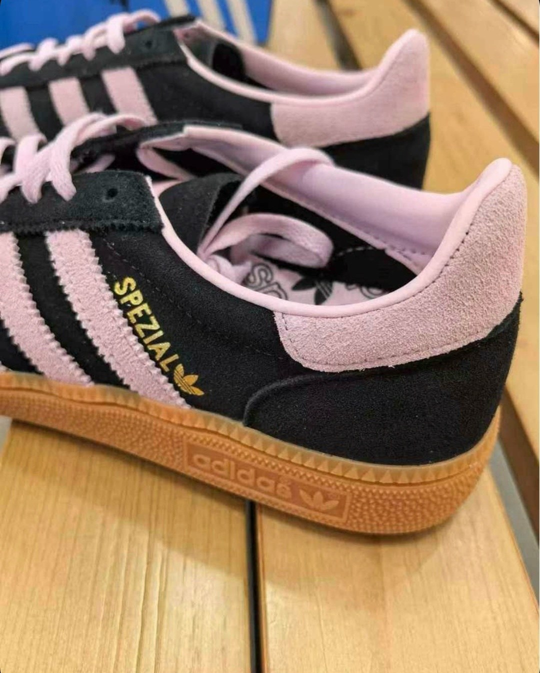 кроссовки adidas,женские кроссовки adidas,кроссовки adidas spezial,,adidas originals handball spezial