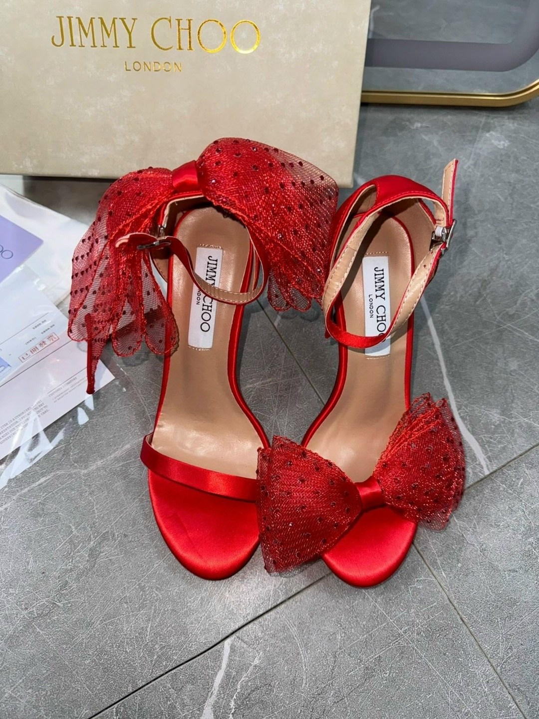 jimmy choo туфли 2026,,туфли джимми чу с бантом,jimmy choo босоножки,туфли jimmy choo
