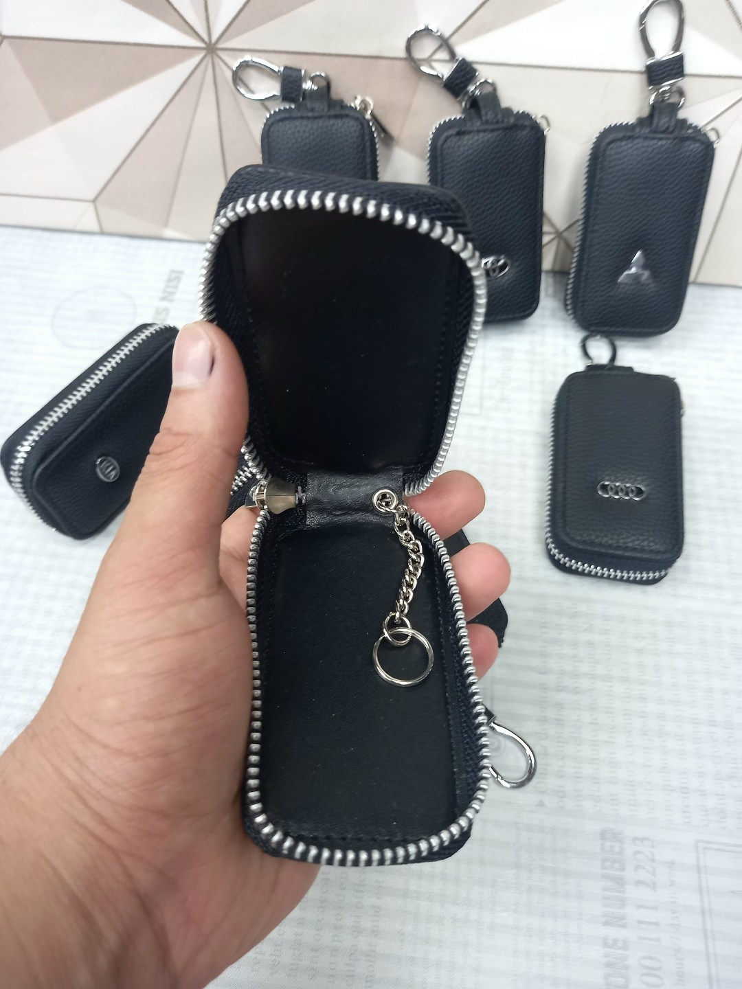 ключница для автомобильных ключей,ключница автомобильная,автомобильный брелок,ключница чехол для автомобильных ключей,ключница брелок