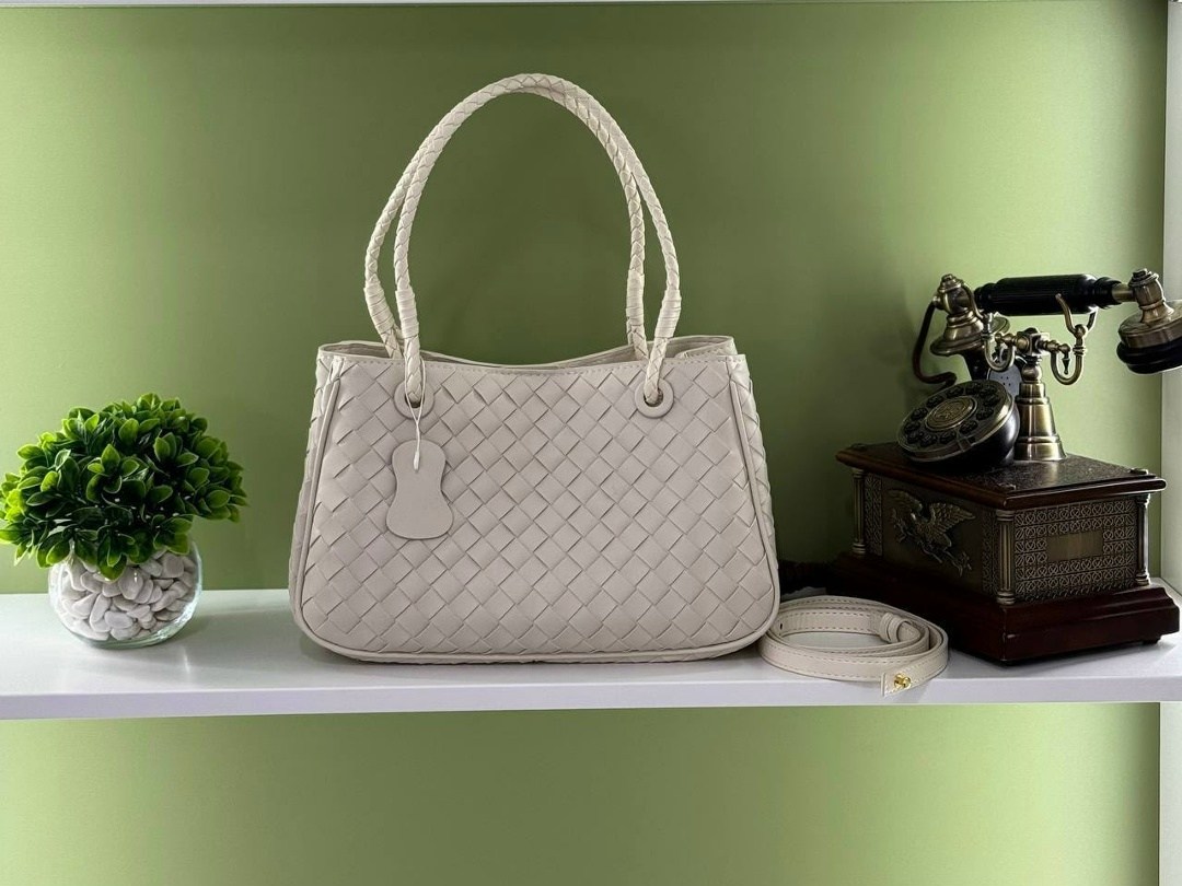 женская сумка bottega veneta,сумка bottega veneta,сумка bottega veneta черный,маленькая сумка bottega veneta,сумка bottega veneta point