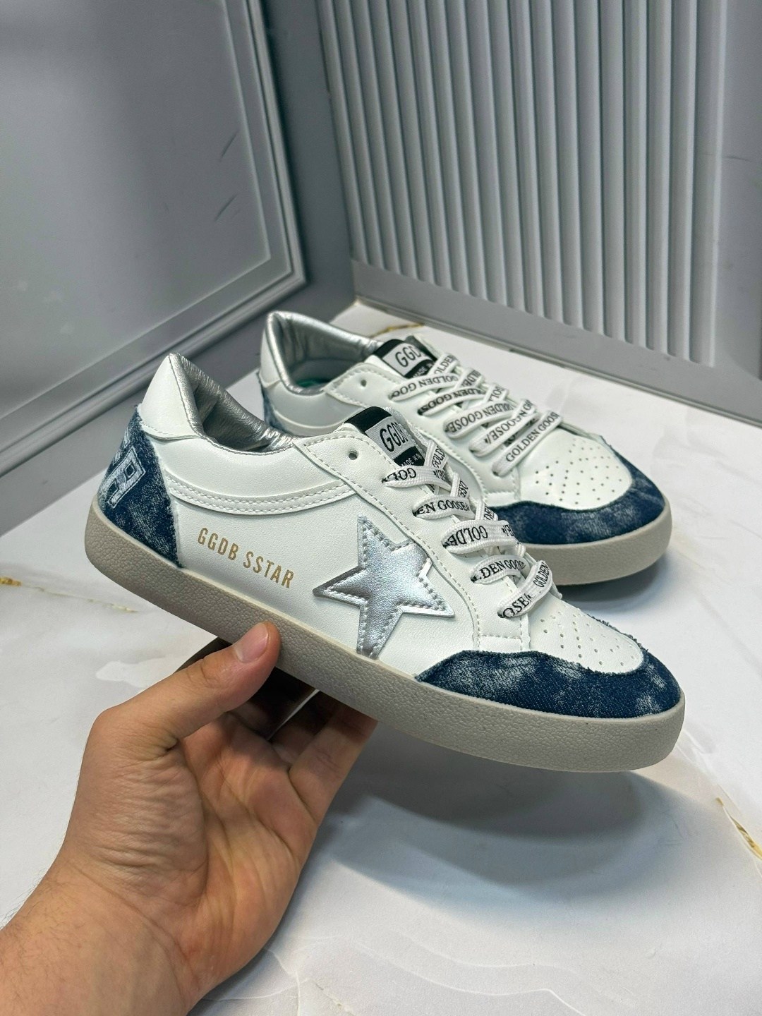 ,кроссовки golden goose, женская,женские кроссовки,спортивная