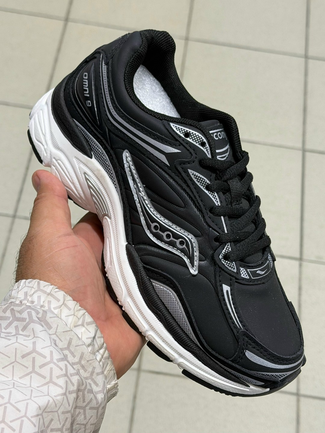 кроссовки saucony,кроссовки,кроссовки saucony progrid omni 9,saucony progrid omni 9,спортивная